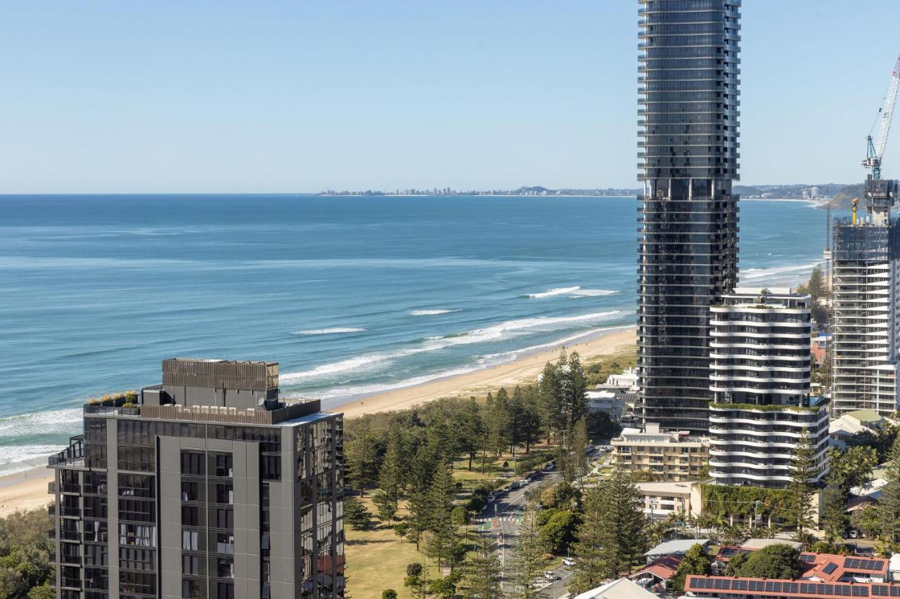 Ultiqa Signature At Broadbeach Gold Coast Exterior photo