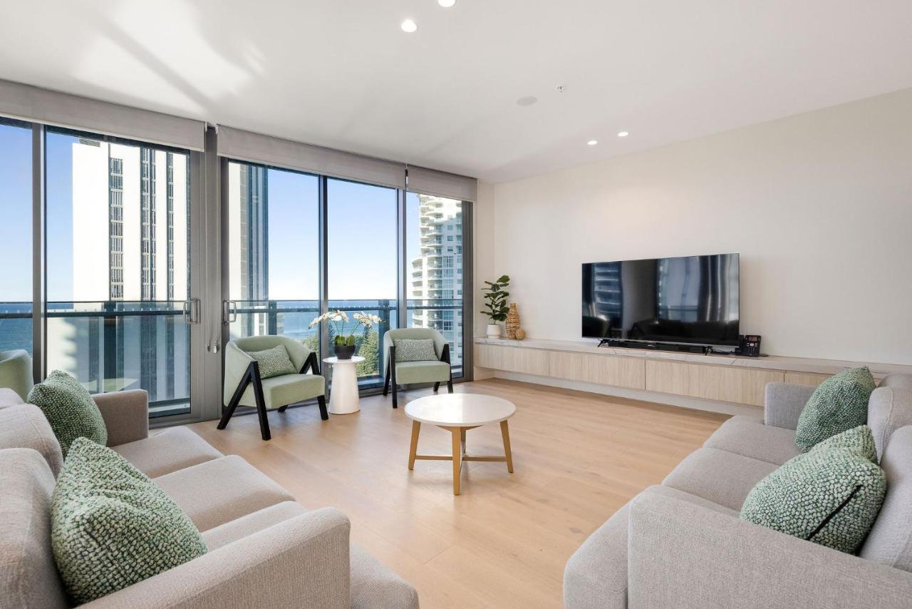 Ultiqa Signature At Broadbeach Gold Coast Exterior photo