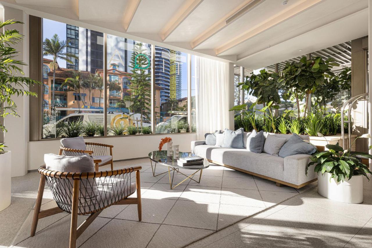 Ultiqa Signature At Broadbeach Gold Coast Exterior photo