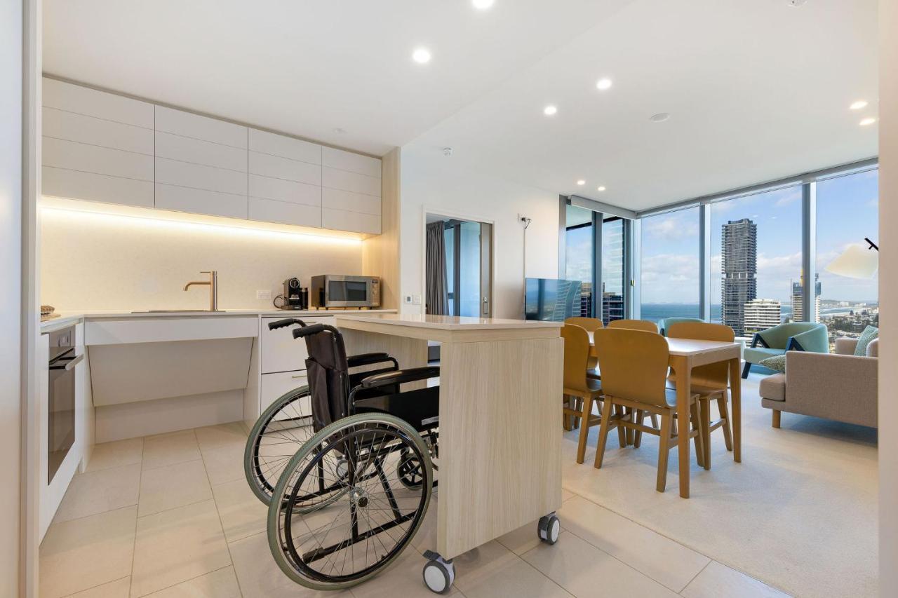 Ultiqa Signature At Broadbeach Gold Coast Exterior photo